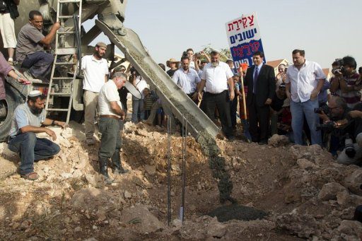 Siedler wollen Bauarbeiten im Westjordanland allmählich wieder aufnehmen