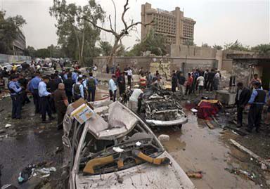 Une centaine de morts dans un double attentat à Bagdad