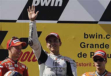 Grand Prix du Portugal – Lorenzo récidive, Stoner enchante, Rossi déchante