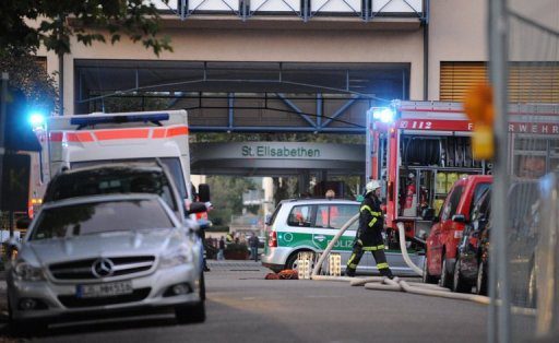 Deutschland: Vier Tote und viele Verletzte bei Explosion und Schießerei